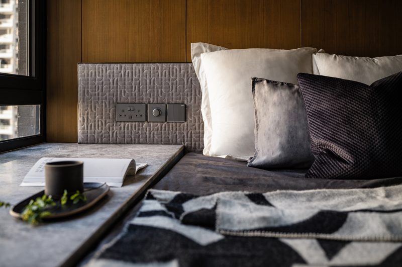 S8 GUEST BED