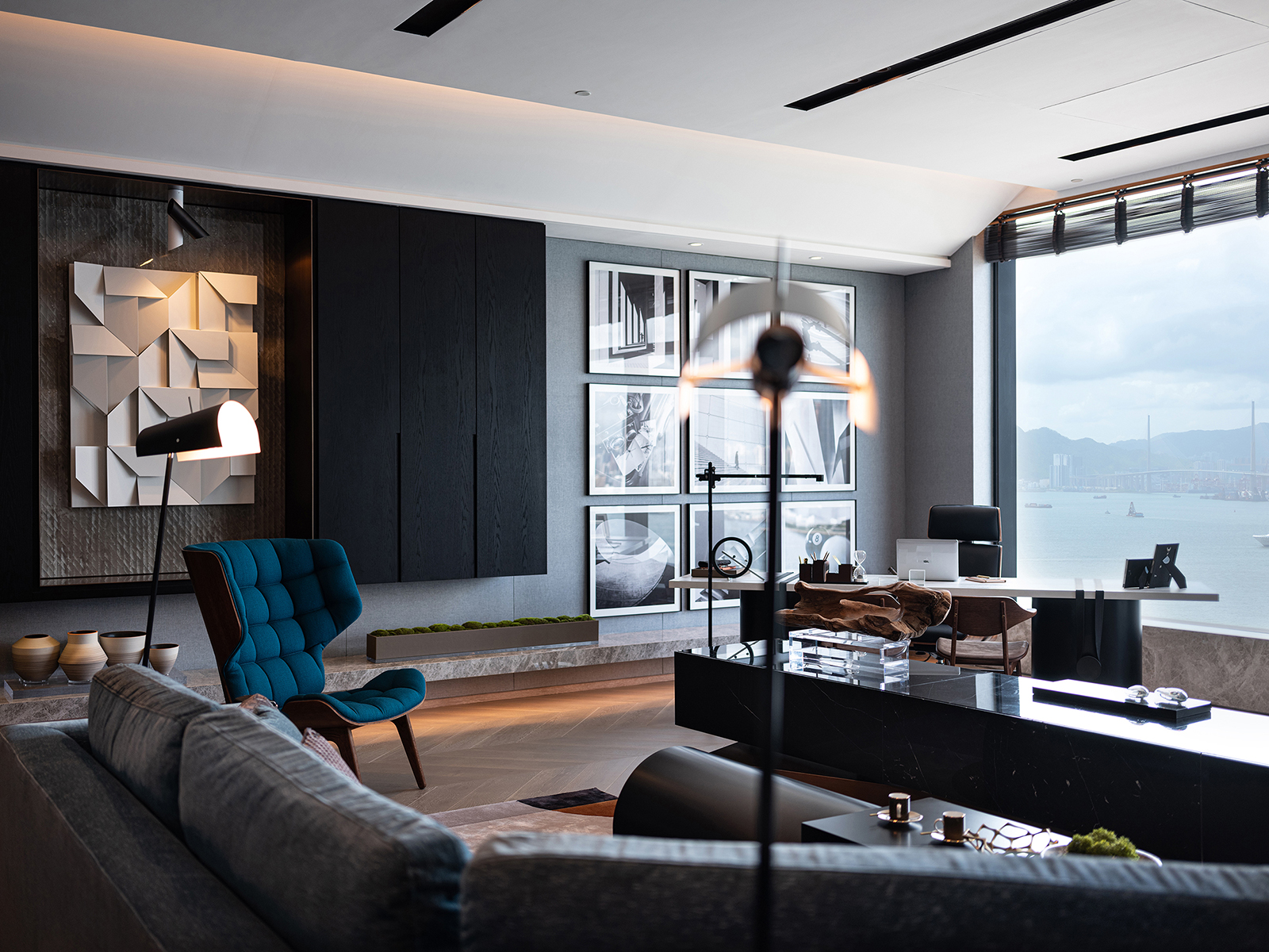 THE CONNAUGHT 04