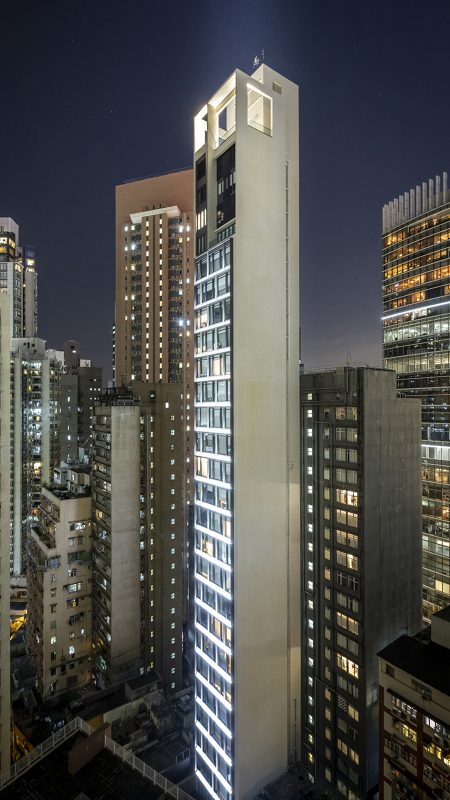 A08_03_EXT_TOWER_NIGHT